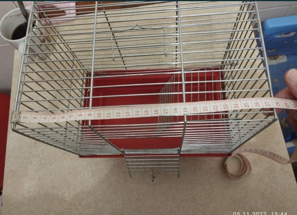 Клітка для пташки.