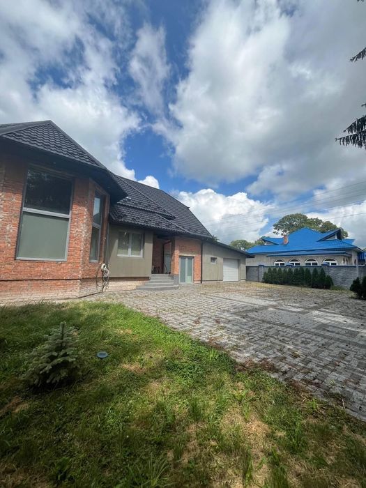 Затишний будинок