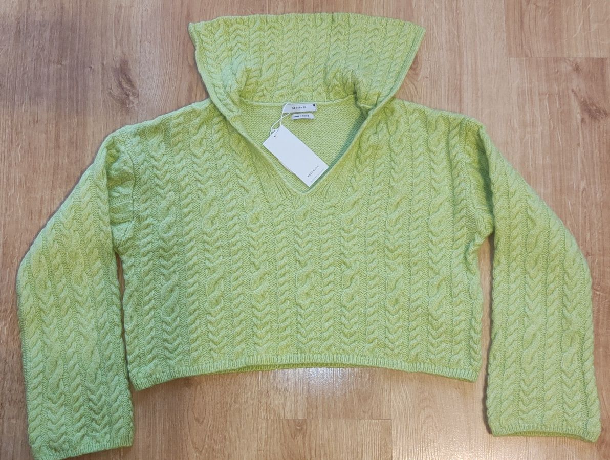 Nowy jasnozielony sweter oversize Reserved