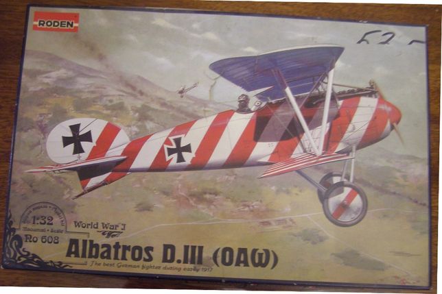 Сборная модель самолет ALBATROS DIII 1\32 + дополнения