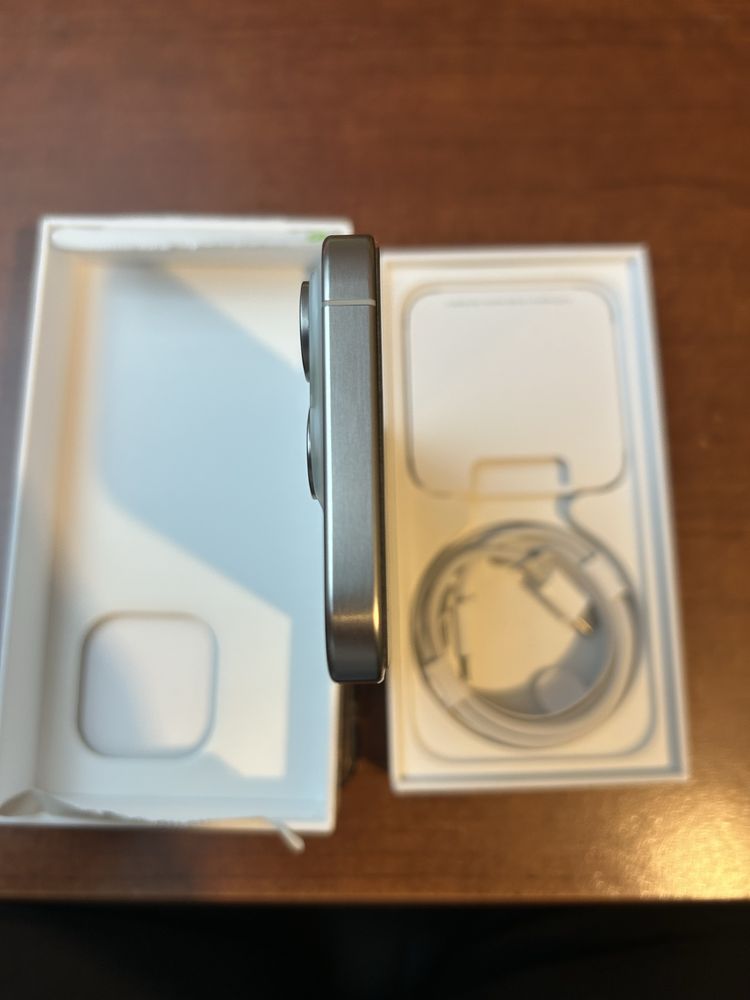 Iphone 15 PRO 128GB STAN JAK NOWY! Dowód zakupu!