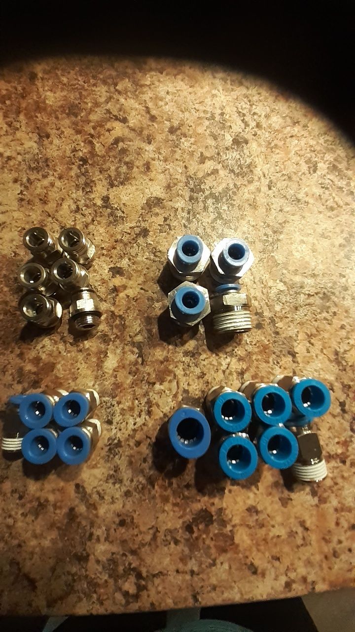 Trójnik nierdzewny swagelok na rurkę fi 10 mm