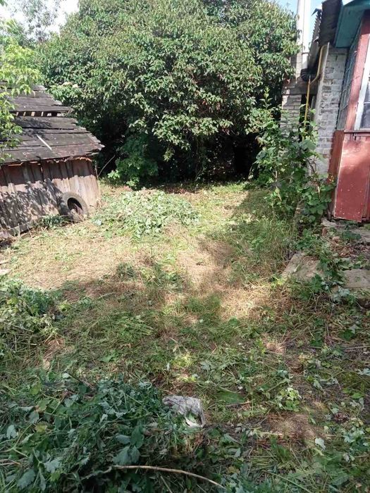 Продам дім і ділянки