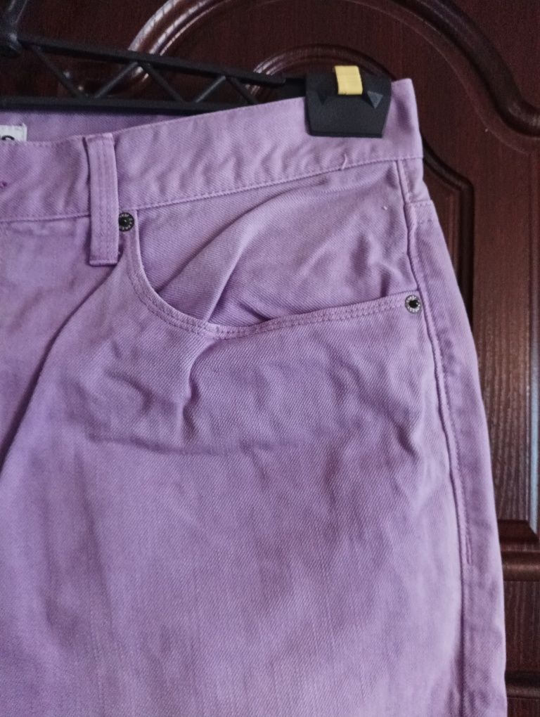 13. Spodnie damskie rozmiar XL/XXL