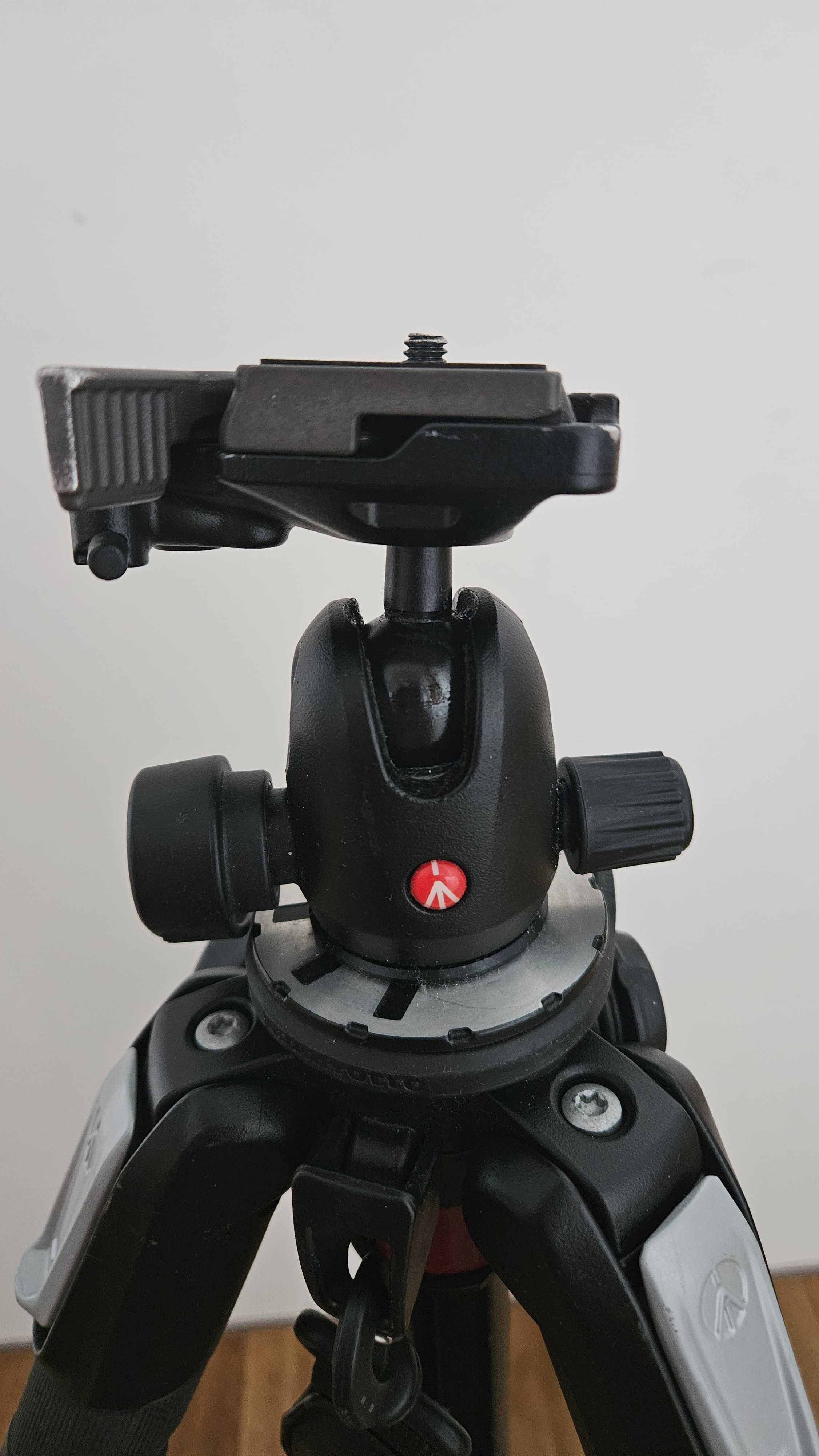 Statyw Manfrotto 190X PRO3 z głowicą 494RC2
