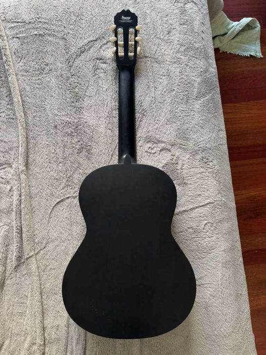 Guitarra com estojo JTC-5s