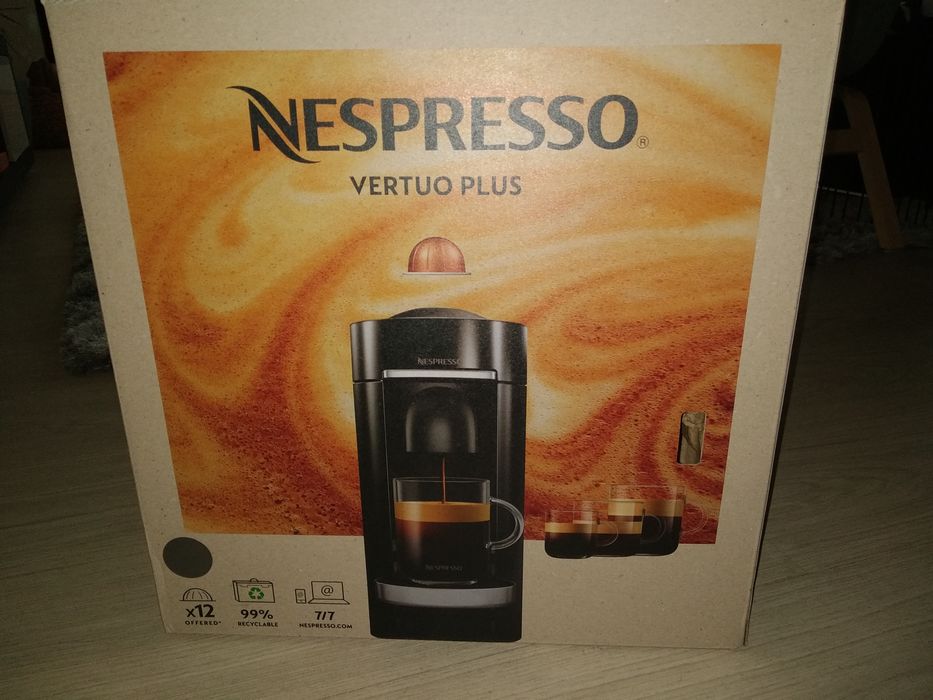 Nespresso vertuo plus deluxe Titanium