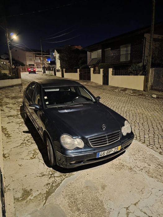 Mercedes C200 usado