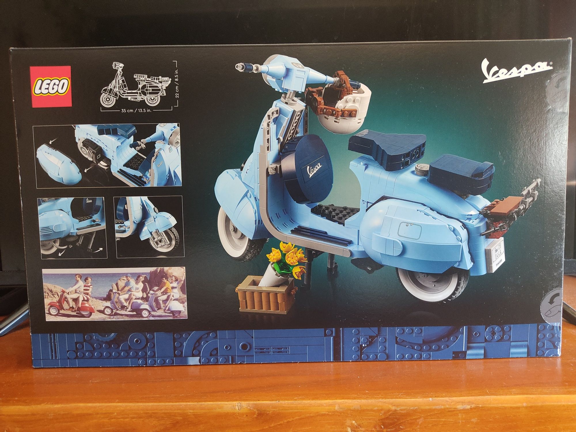 Original Lego Vespa 125