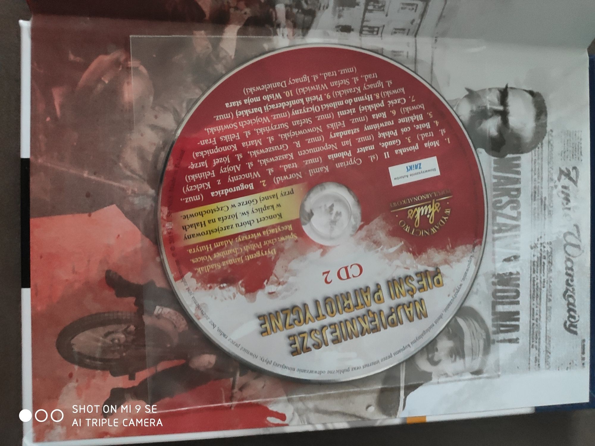 Książka Mała Księga Patrioty +2 płyty CD