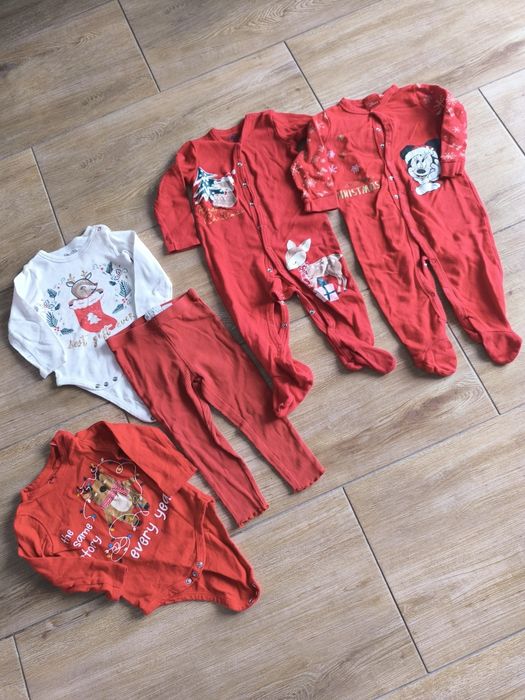 Świąteczna paczka ubrań 80