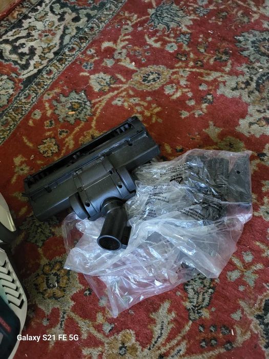 Пылесос мощный, легкий