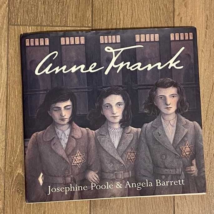 Livro "Anne Frank" de Josephine Poole e Angela Barrett