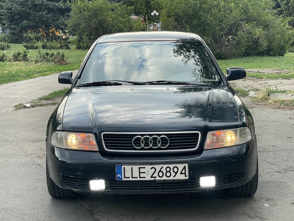 Продам Audi A4,в отличном техническом состонии