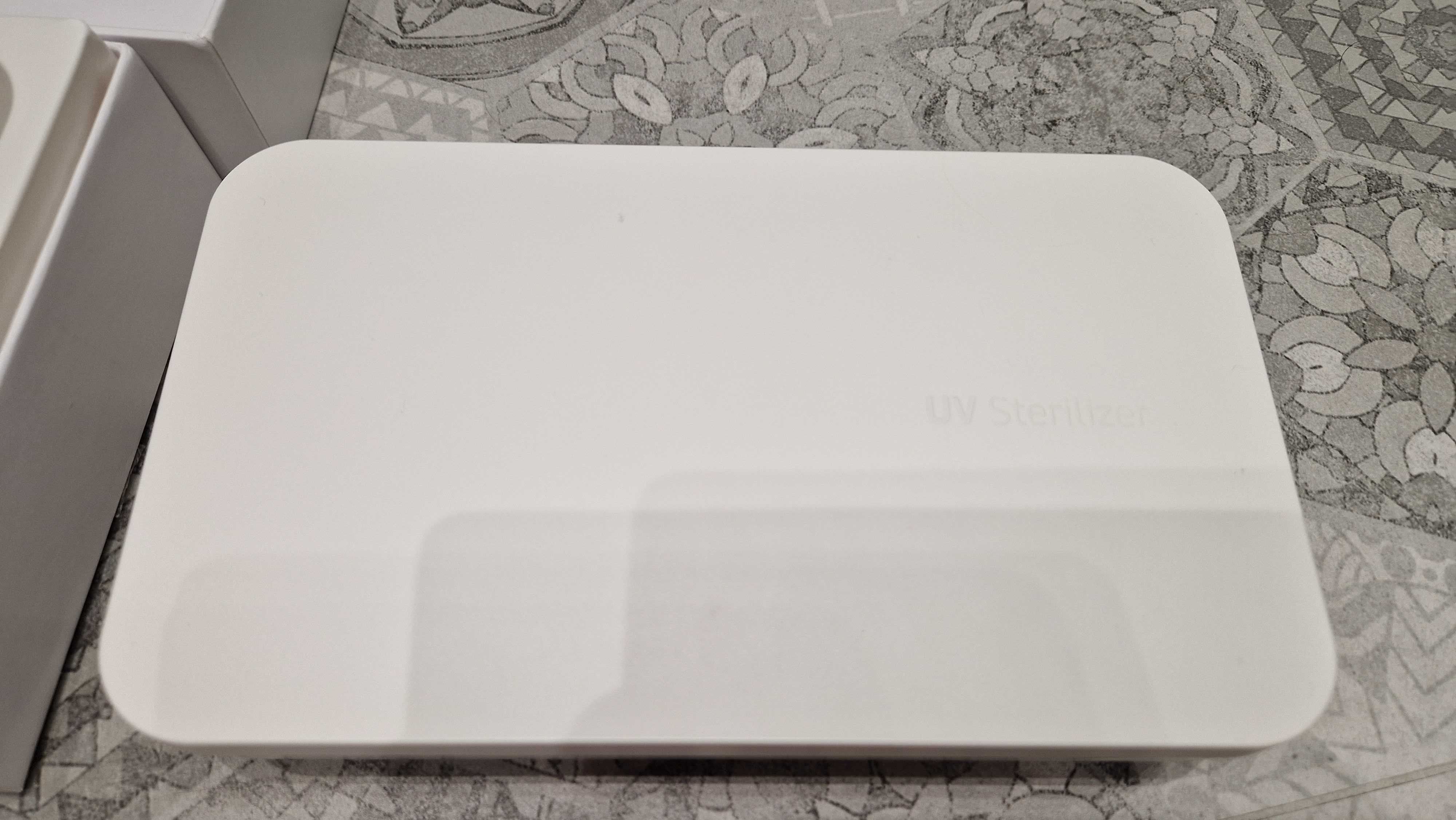 IT FIT  Samsung Sterylizator UV z funkcją ładowania bezprzewodowego
