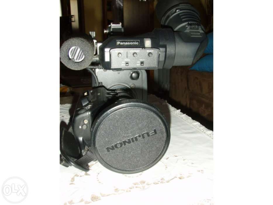 Máquina Camera de filmar Panasonic AG-DVC-200 DV