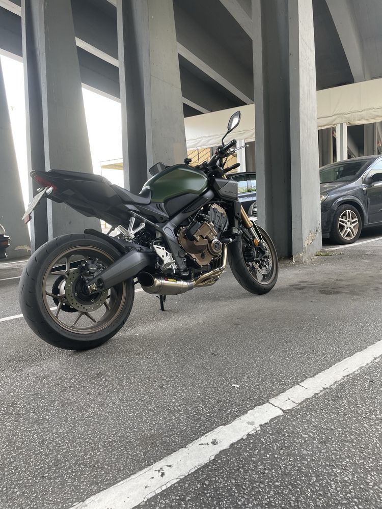 Escape Akrapovic CB/CBR650R