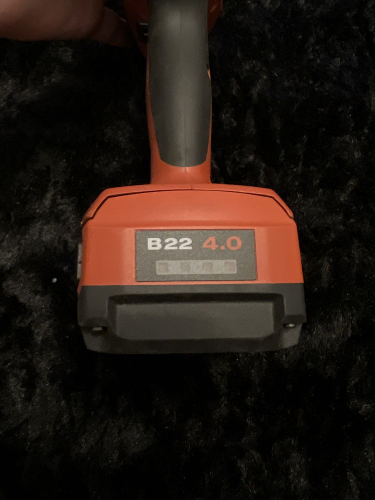 Wkrętarka z udarem akumulatorowa HILTI SID 4-A22 ładowarka akumulator