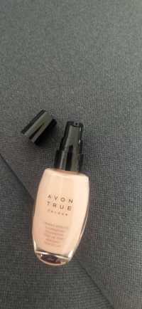 Avon podkład ivory nowy