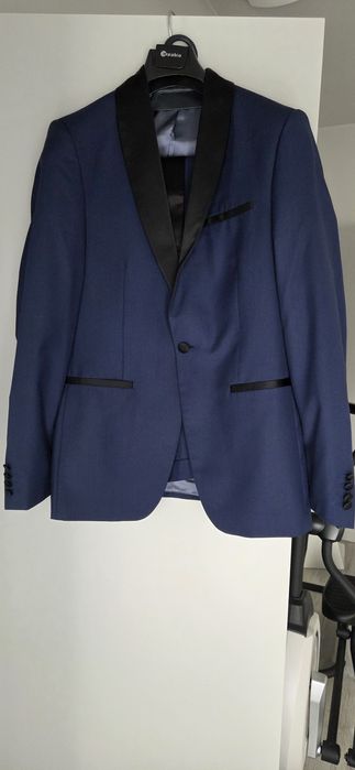 Smoking Pako Lorente, smoking ślubny