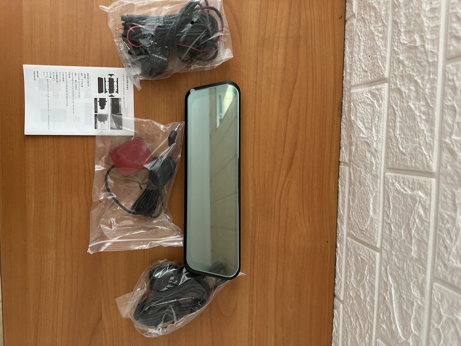 Дзеркало-реєстратор 170° Full HD