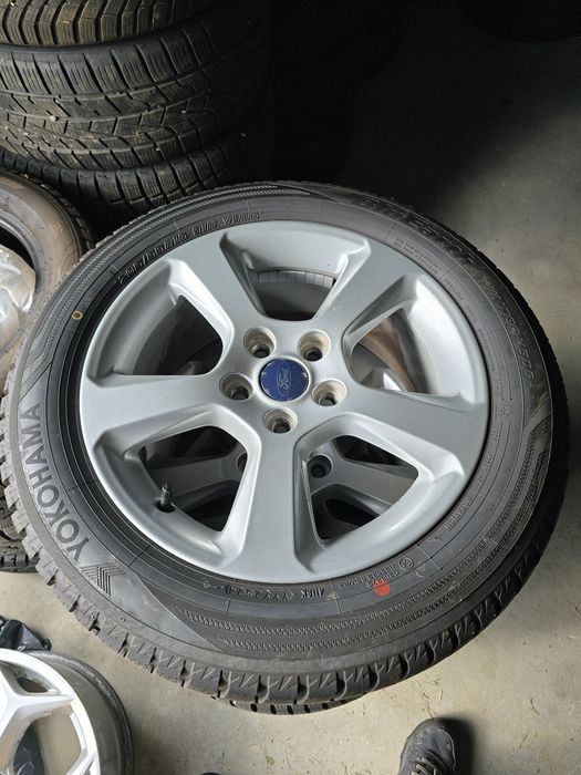 Ford Focus Kuga C max alufelgi r16 zima 5x108