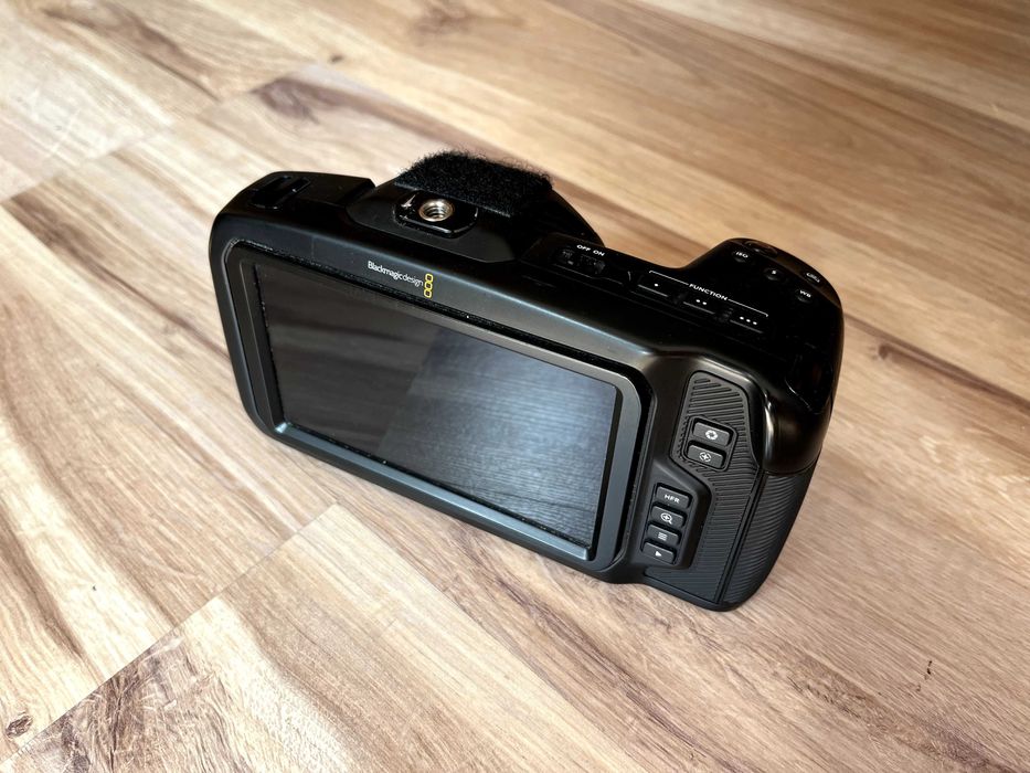 Kamera Blackmagic Pocket Cinema Camera BMPCC4K + obiektyw i klatka!