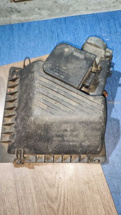 Caixa de filtro e Medidor de massa de ar-  VW POLO Coupé (86C, 80)