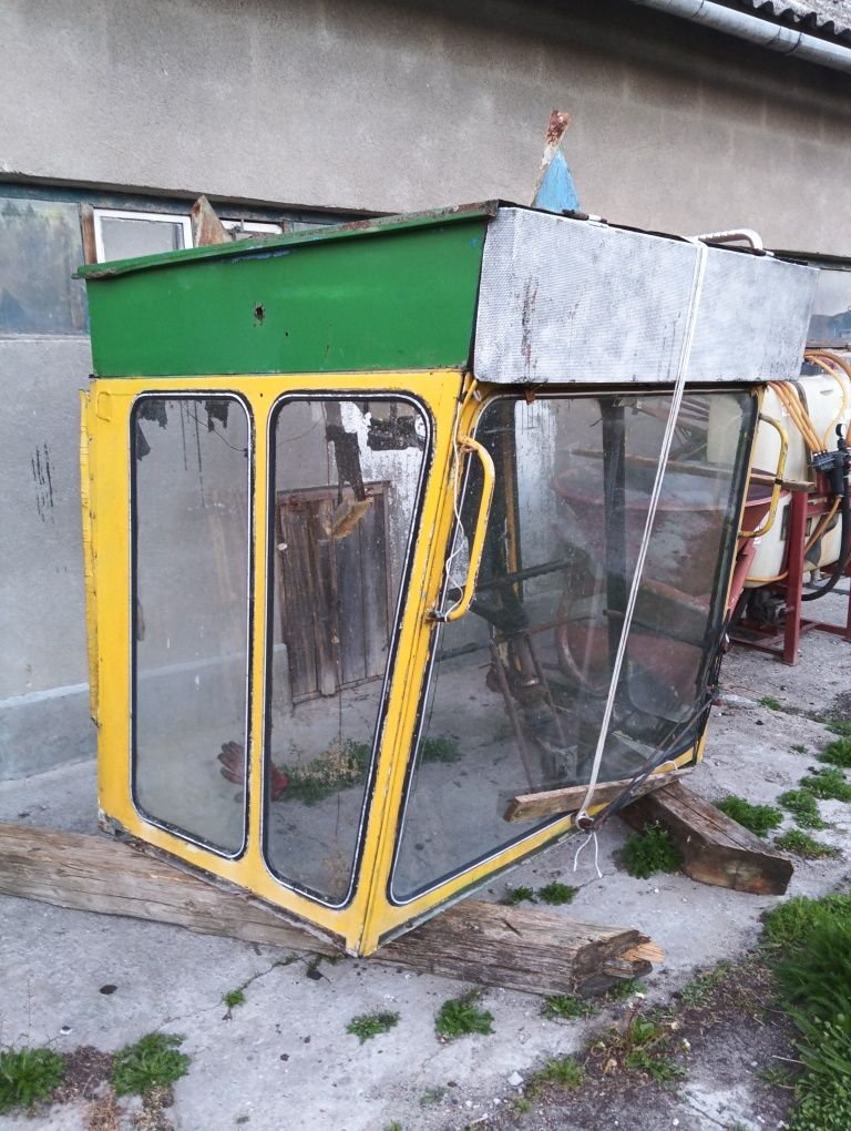 Kabina kombajn Fortschritt Bizon Claas