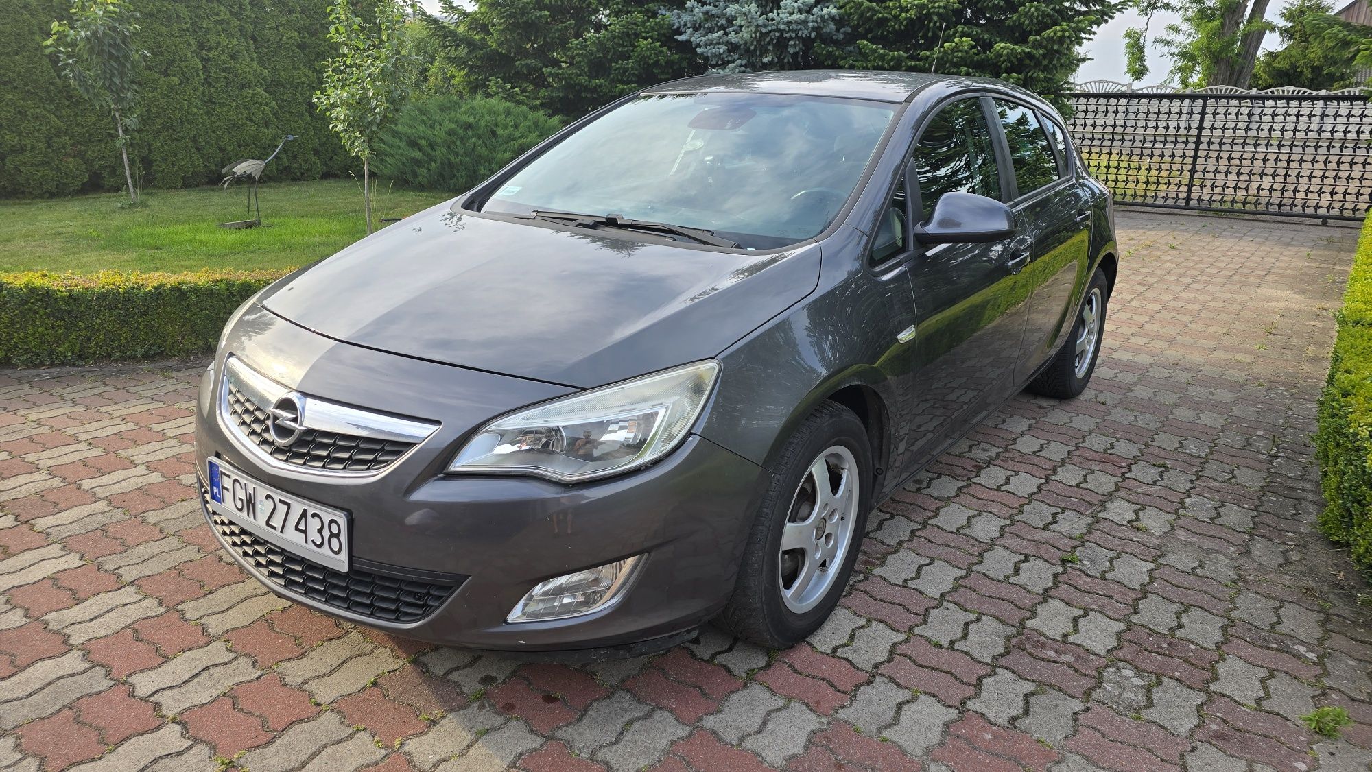 Opel Astra J 1.7cdti 2010r klima tempomat