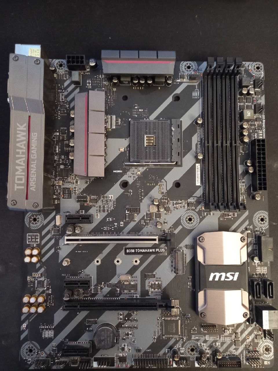 Ryzen 5 1600/DDR4 16GB 3200MHz/ MSI TOMAHAWK PLUS B350/ ASUS RX480 8g