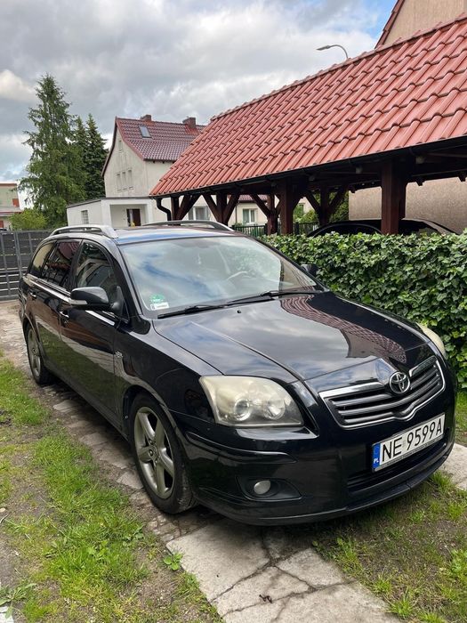 Toyota Avensis 2.2