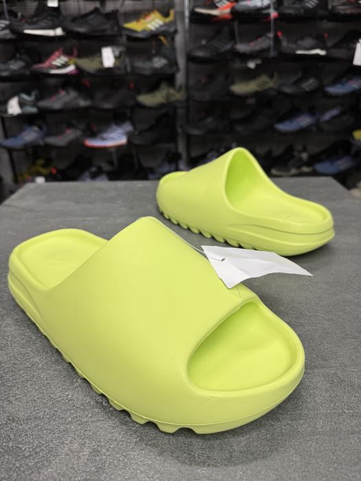 Тапочки шльопанці Adidas Yeezy ОРИГІНАЛ 100% 44 р