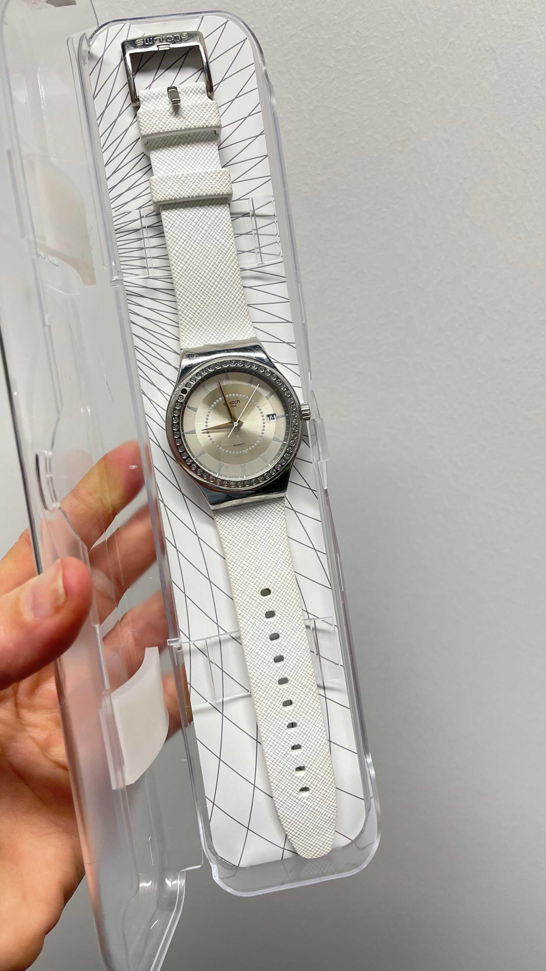 Швейцарський механічний годинник Swatch sistem 51 Irony