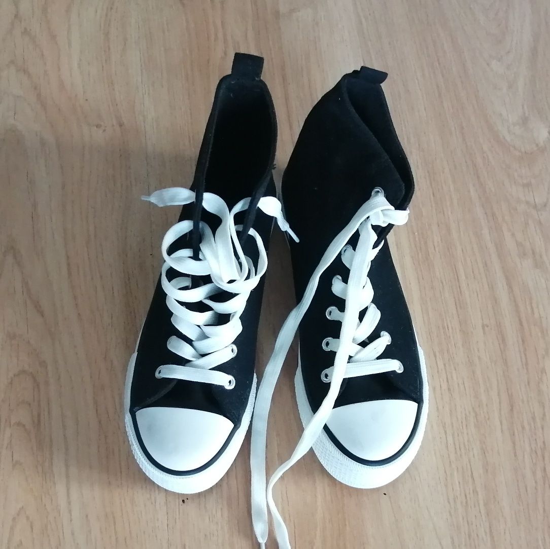 Trampki Nowe 38 ccc