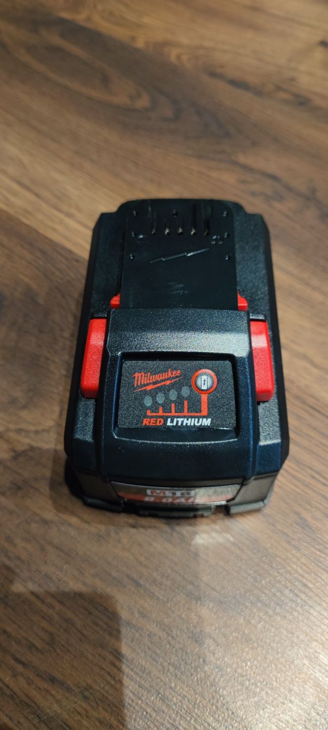 Nowy Akumulator Li-Ion Milwaukee 18 V 8 Ah
