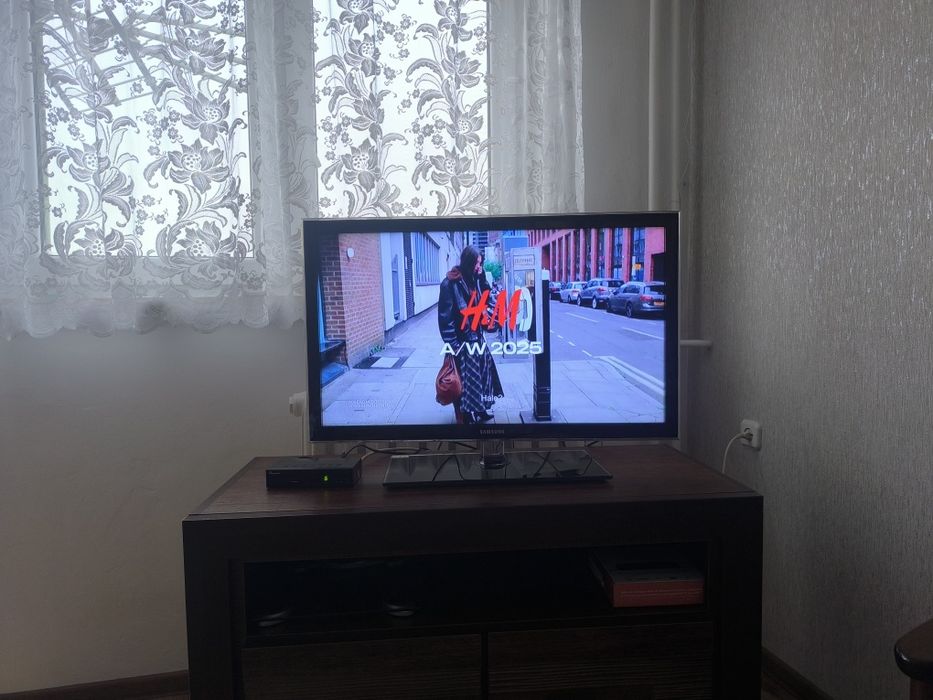 Telewizor Samsung 32 cale Model Samsung UE32D5000PW Stan BDB