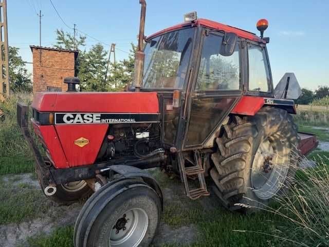 INTERNATIONAL IHC 533. case. 3 cyl.