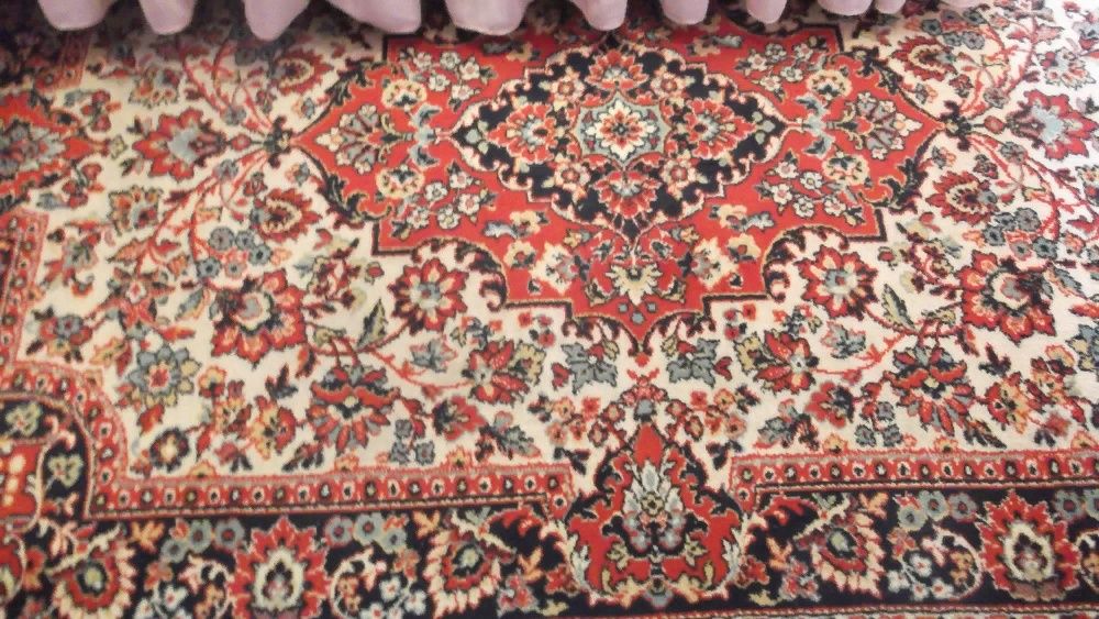 продам ковёр шерстяной