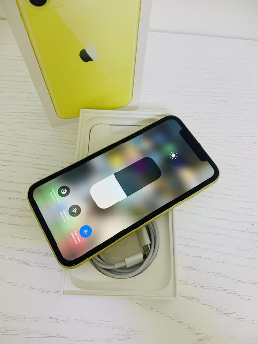 Офіційний!! Iphone 11 Yellow 64Gb | Neverlok |