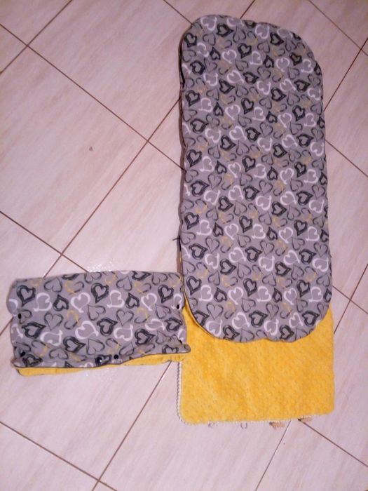 Śpiwór, śpiworek z mufką do wózka lub sanek bardzo ciepły idealny