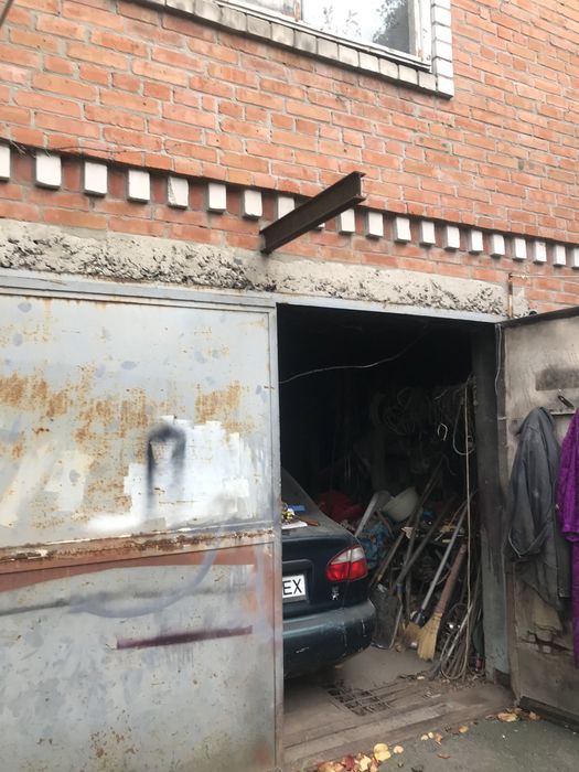 Продаж будинку на Вороніна, 10соток землі