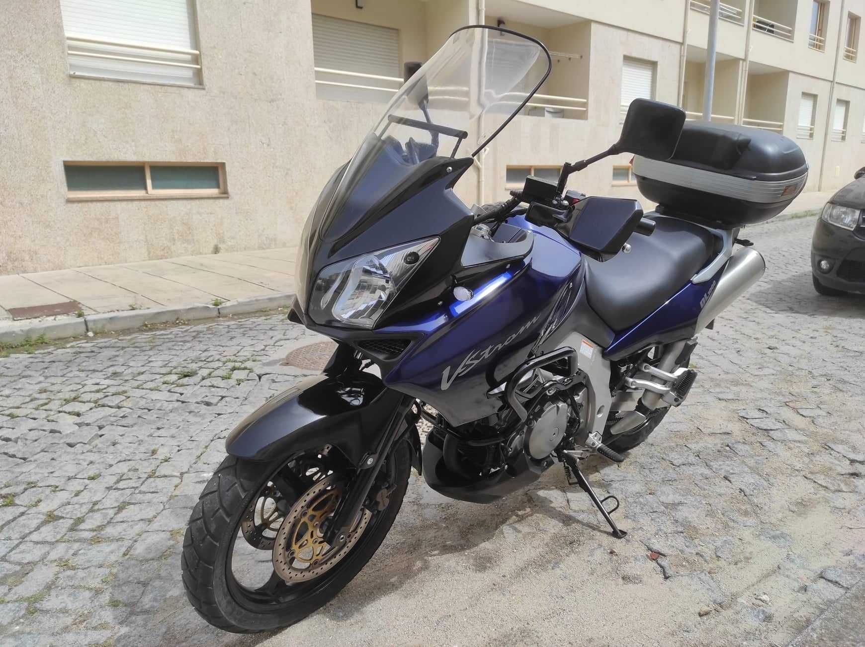 Suzuki Vstrom DL 1000 venda ou troca