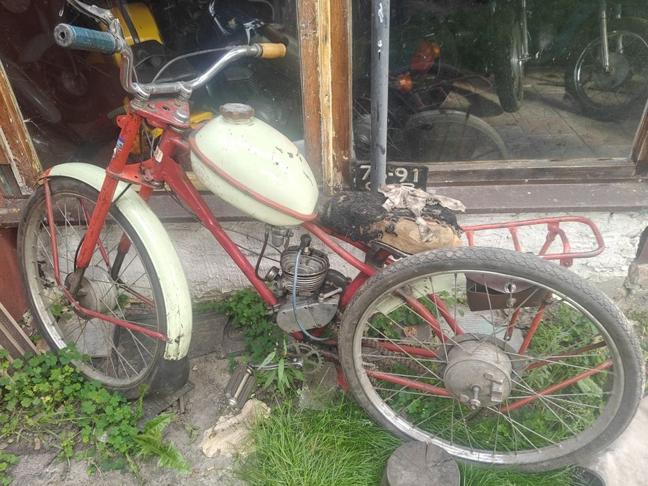 Дырчик.Рига7, рига 13. 902. д4. Д5. вилка