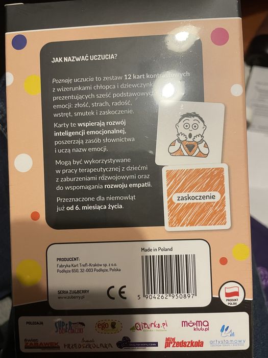 Karty kontrastowe poznaje uczucia