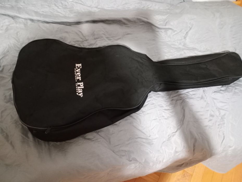 Futerał na gitarę ever play