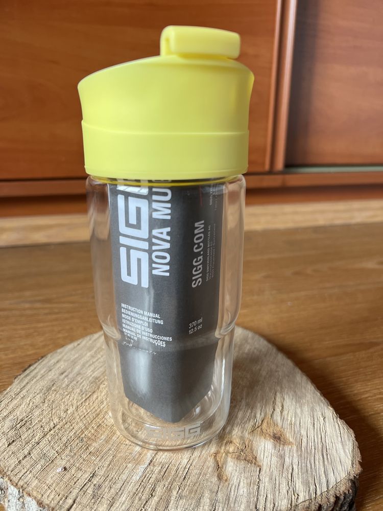 Kubek podróżny szklany SIGG Switzerland Nova Mug Ultra Lemon