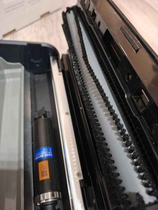 Sprzedam Hizero F600 używany dwa razy. Jak nowy z kartonem