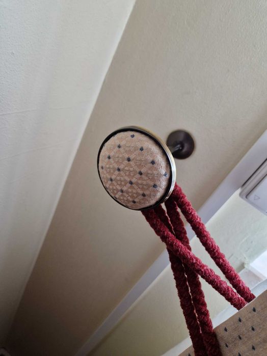 Vendo cortinados com sanefa