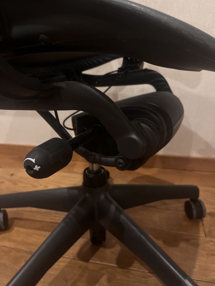 Herman Miller Aeron B krzesło biurowe